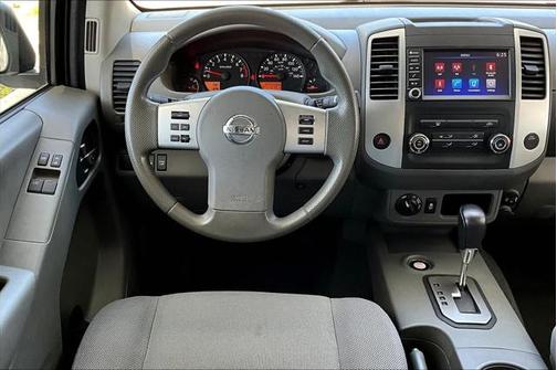 2020 Nissan Frontier S