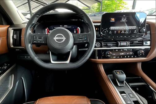 Baja Storm 2023 Nissan Pathfinder Platinum FWD