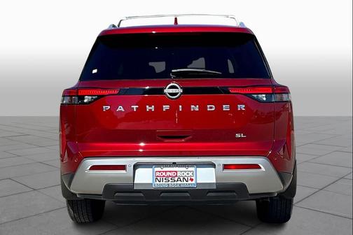 2024 Nissan Pathfinder SL FWD