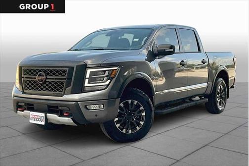 2024 Nissan Titan PRO-4X