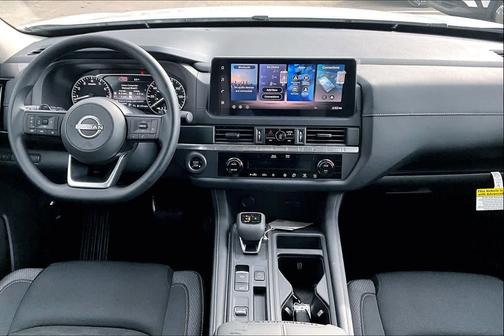 2026 Nissan Pathfinder S