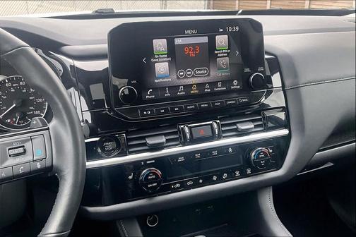 2025 Nissan Pathfinder SL 4WD