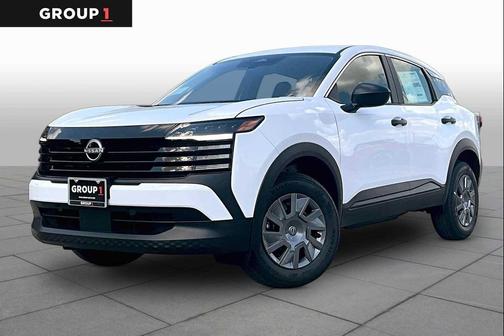 QM1/FRESH POWD 2026 Nissan Kicks S