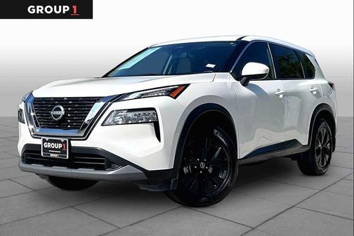 Pearl White Tricoat 2023 Nissan Rogue SV
