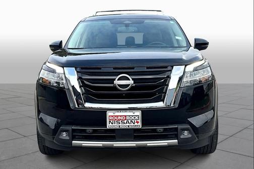 2022 Nissan Pathfinder Platinum 2WD