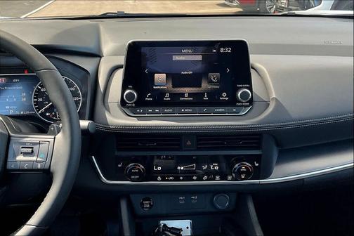 Everest White Pearl Tricoat 2026 Nissan Rogue Dark Armor