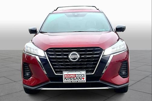 2021 Nissan Kicks SR