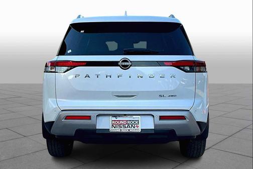 2025 Nissan Pathfinder SL 4WD