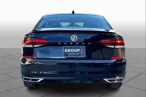 2020 Volkswagen Passat 2.0T R-Line