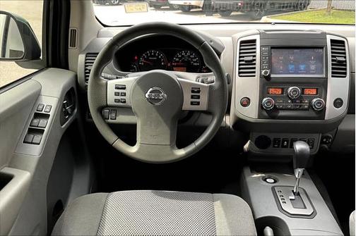 2020 Nissan Frontier SV