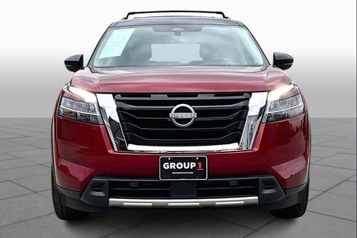 2023 Nissan Pathfinder Platinum FWD