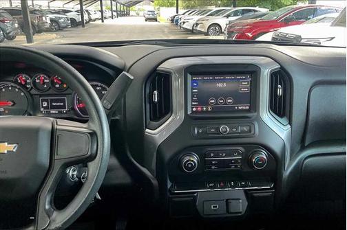 2020 Chevrolet Silverado 1500 Custom