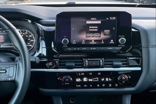 2025 Nissan Pathfinder SV FWD