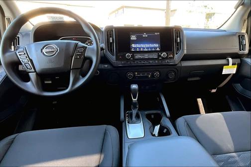 2025 Nissan Frontier S