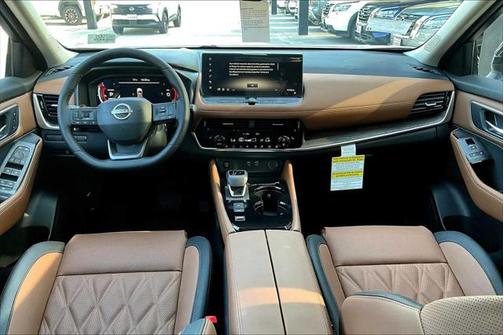 2025 Nissan Rogue Platinum