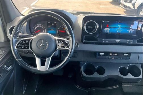 2021 Mercedes-Benz Sprinter 2500 Standard Roof