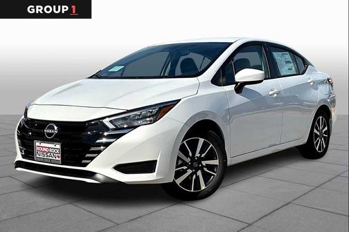 Aspen White Tricoat 2025 Nissan Versa 1.6 SV