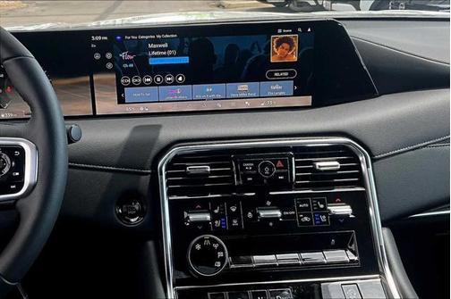 2025 Nissan Armada Platinum 2WD