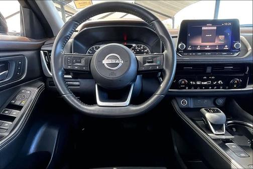 2022 Nissan Rogue SL