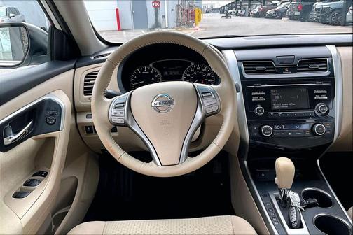 2015 Nissan Altima 2.5 SV