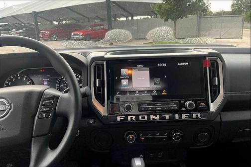 2025 Nissan Frontier SV
