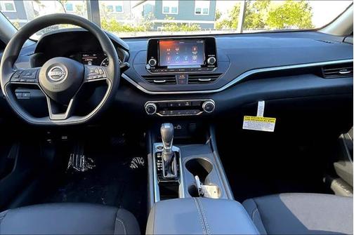 2024 Nissan Altima S FWD
