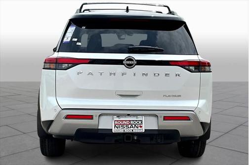 2025 Nissan Pathfinder Platinum FWD