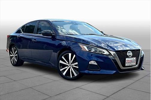 2021 Nissan Altima SR FWD