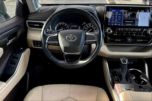 2020 Toyota Highlander Platinum