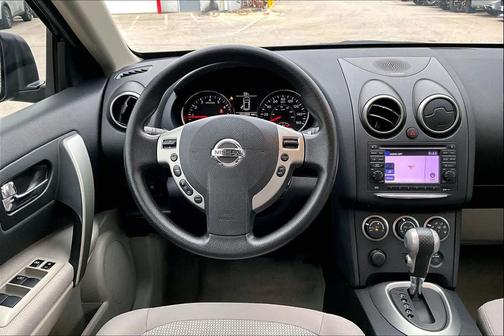 2013 Nissan Rogue SV