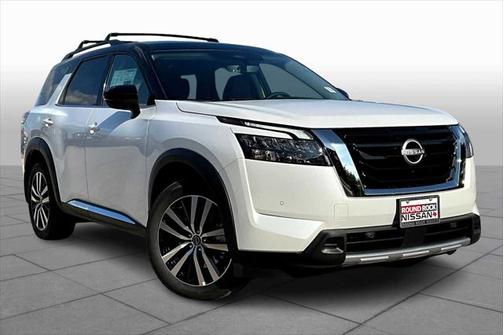 2025 Nissan Pathfinder Platinum FWD