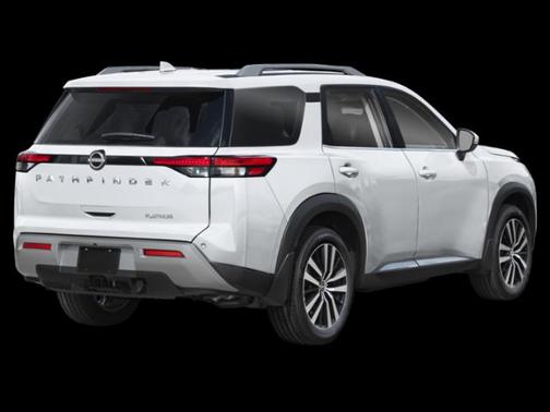 2025 Nissan Pathfinder Platinum FWD