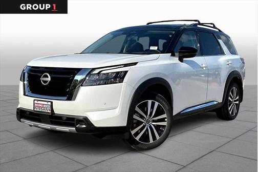 2025 Nissan Pathfinder Platinum FWD