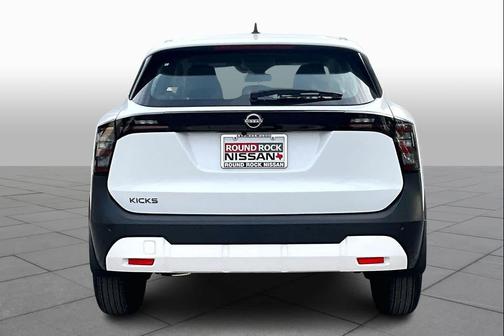 Fresh Powder 2026 Nissan Kicks S