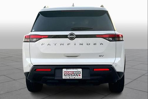2024 Nissan Pathfinder SV FWD
