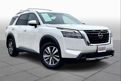 2023 Nissan Pathfinder SL FWD