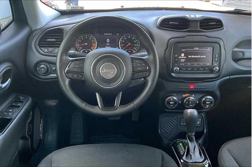 2017 Jeep Renegade Altitude