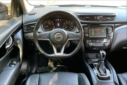 2022 Nissan Rogue Sport SL