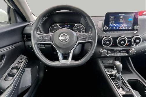 Aspen White Tricoat 2025 Nissan Sentra SV