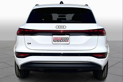 2025 Audi Q6 e-tron Premium