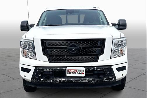 2020 Nissan Titan SV