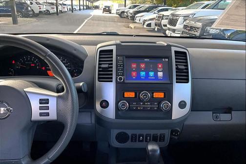 2020 Nissan Frontier SV