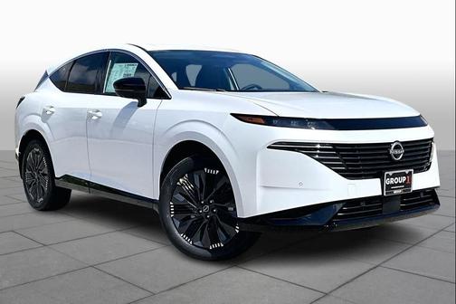 White 2026 Nissan Murano Platinum