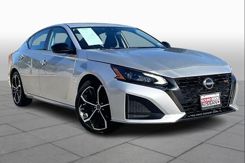 2023 Nissan Altima SR FWD