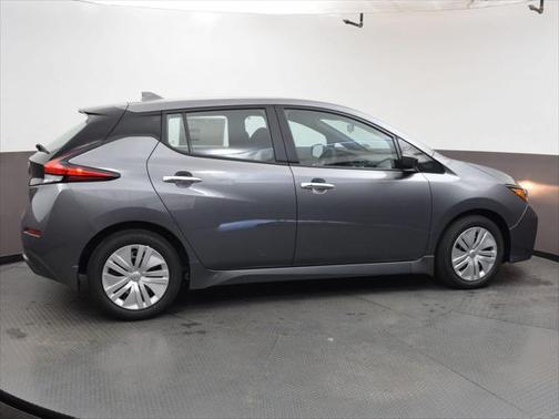 2023 Nissan Leaf S 40 kWh
