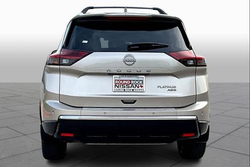 2025 Nissan Rogue Platinum