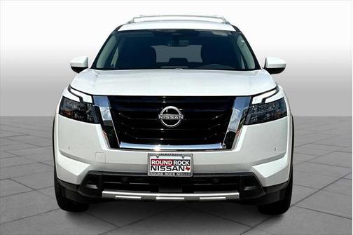 2025 Nissan Pathfinder SL FWD