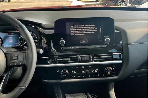 2025 Nissan Pathfinder SV FWD