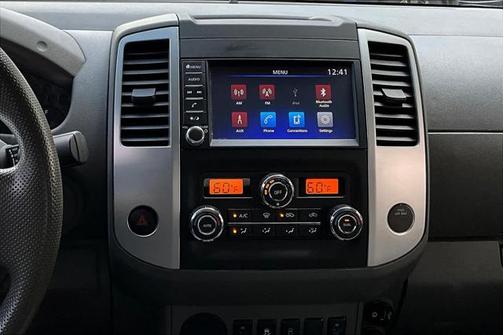2021 Nissan Frontier SV