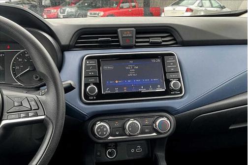 2023 Nissan Versa 1.6 SV